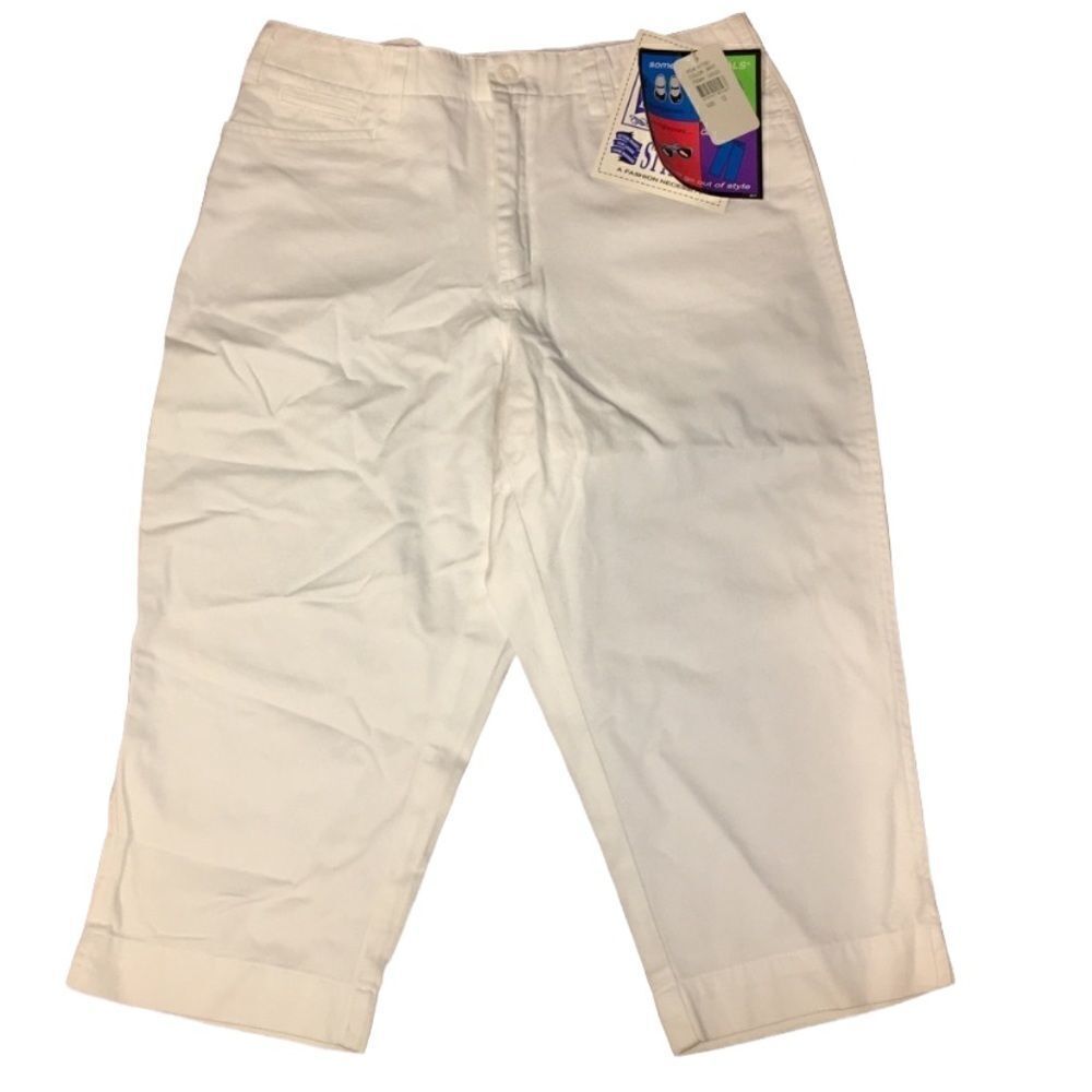 NWT Essentials Style Capris 